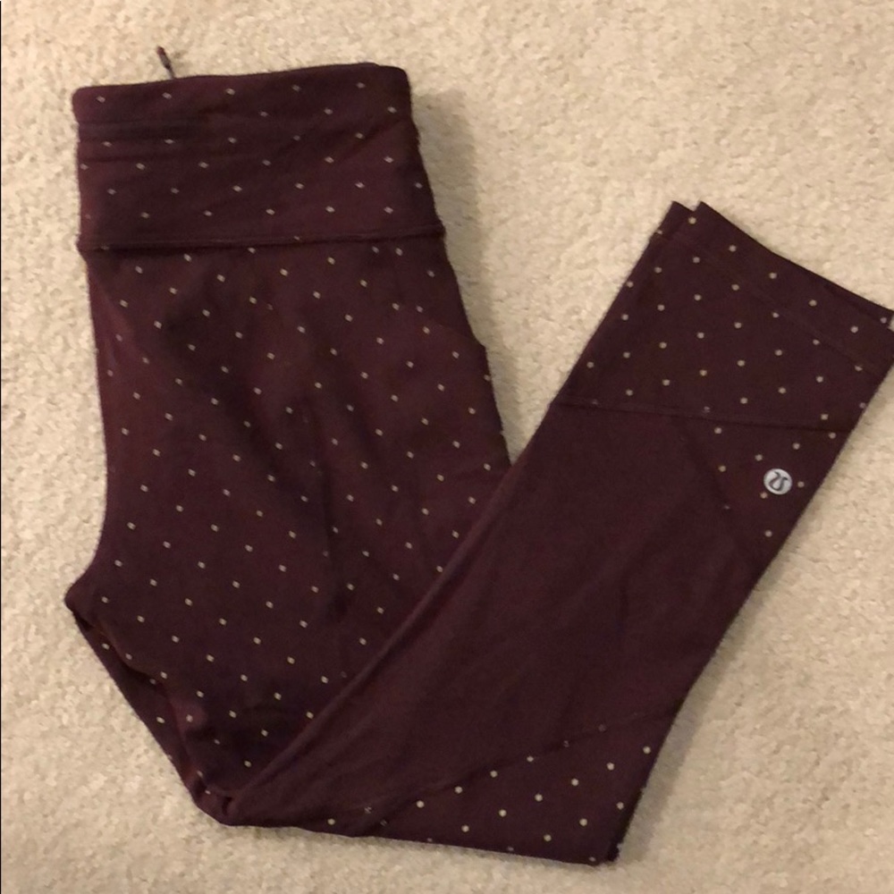 EUC Lululemon Cropped Limited Edition Reflective